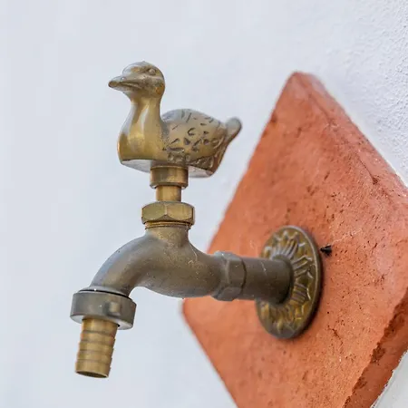 Terracota House - Slow Living In Sao Bras De Alportel, Algarve *